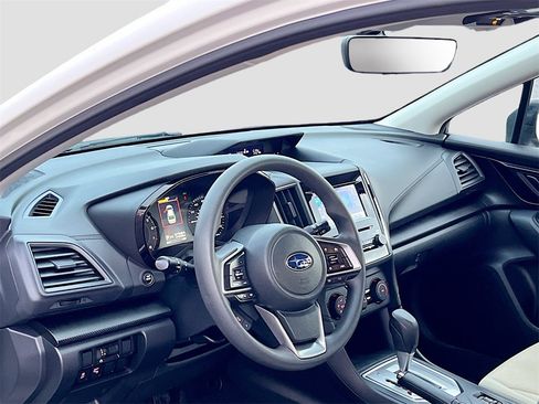 Used 2023 Subaru Impreza Premium image 9