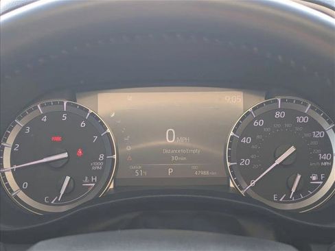 Used 2022 Toyota Highlander XLE image 11