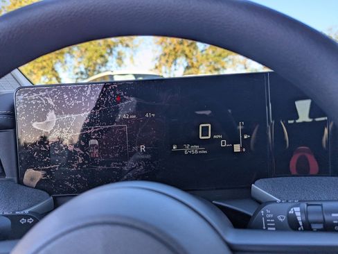 Certified 2025 Nissan Kicks SV image 28