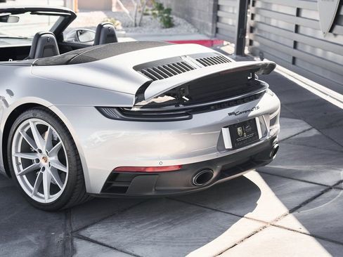 Used 2024 Porsche 911 Carrera GTS w/ Premium Package image 3