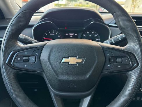 Used 2021 Chevrolet TrailBlazer LT w/ Convenience Package image 24