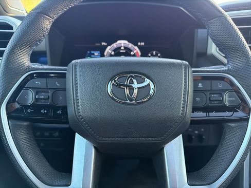 Used 2024 Toyota Tundra Platinum AWD/4WD image 10