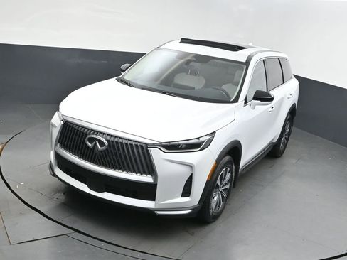 Used 2026 INFINITI QX60 Pure w/ Cargo Package FWD image 31