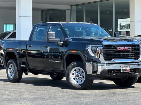New 2026 GMC Sierra 3500 Pro AWD/4WD image 2