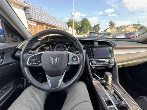 Used 2018 Honda Civic EX-T image 38