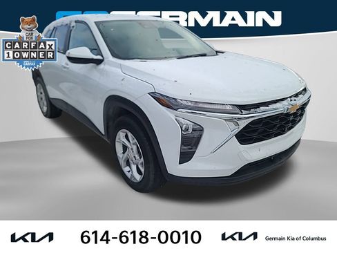 Used 2024 Chevrolet Trax LS w/ LS Convenience Package image 5