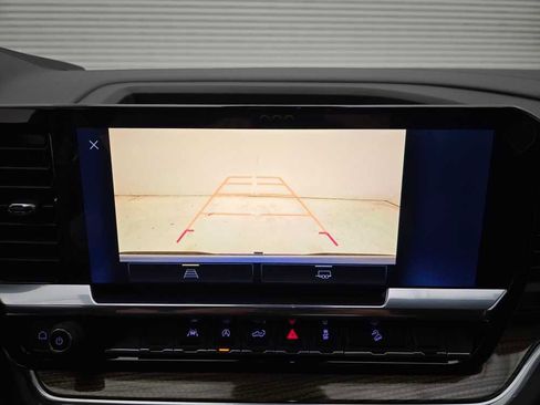 New 2025 Chevrolet Silverado 1500 RST w/ Z71 Off-Road Package image 13