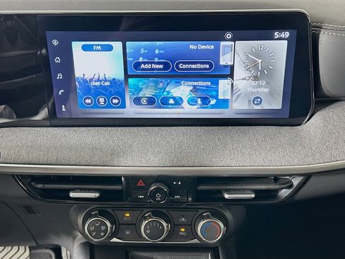 Used 2025 Nissan Kicks SV image 23