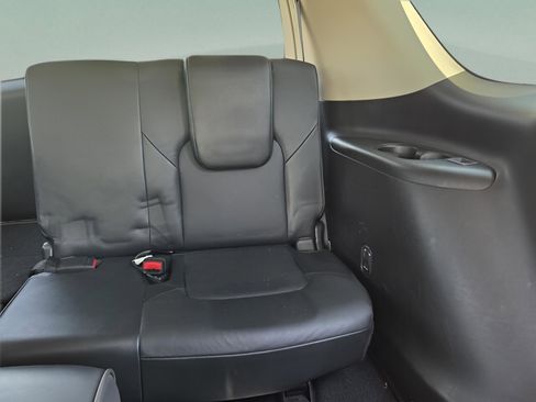 Used 2021 INFINITI QX80 Luxe RWD image 9