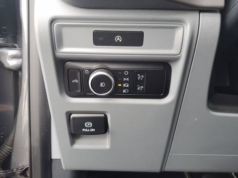 Used 2025 Ford F150 XLT w/ Equipment Group 301A Standard AWD/4WD image 19
