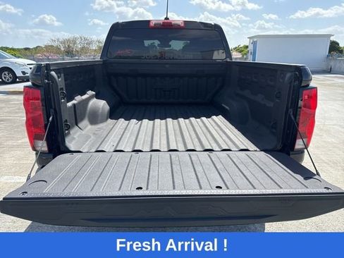 Used 2023 Chevrolet Colorado LT image 15