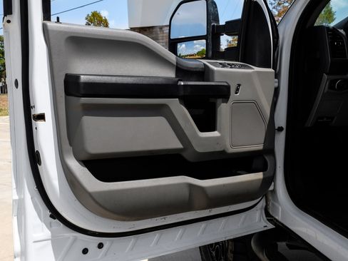 Used 2022 Ford F350 XL w/ Power Equipment Group AWD/4WD image 42
