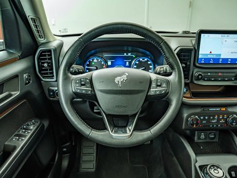 Used 2023 Ford Bronco Sport Outer Banks w/ Tech Package AWD/4WD image 23