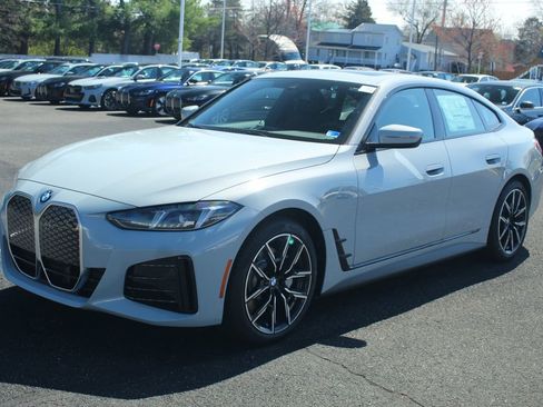 New 2026 BMW i4 xDrive40i w/ M Sport Package AWD/4WD image 4