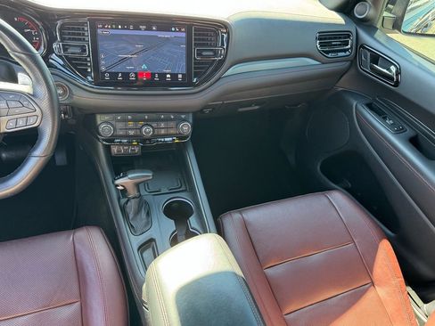 Used 2024 Dodge Durango GT image 17