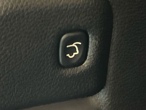 Used 2020 Jeep Grand Cherokee Altitude image 6