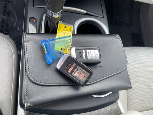 Used 2016 Acura RDX AWD w/ Technology Package image 5