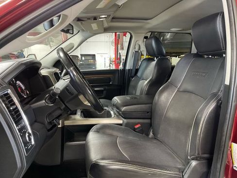 Used 2017 RAM 2500 Laramie w/ Convenience Group AWD/4WD image 12
