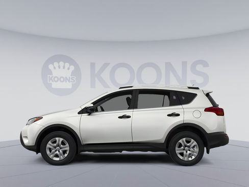 Used 2014 Toyota RAV4 XLE FWD image 4