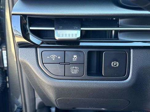 New 2026 Kia Sportage LX image 23