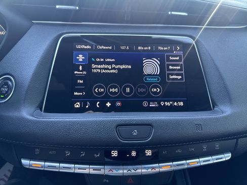 Used 2020 Cadillac XT4 Premium Luxury AWD/4WD image 16