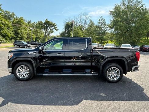 Used 2022 GMC Sierra 1500 SLT w/ SLT Premium Plus Package AWD/4WD image 6