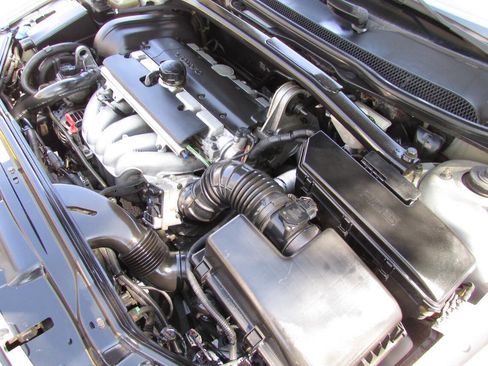 Used 2001 Volvo V70 2.4 image 30