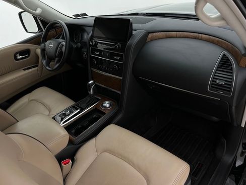 Used 2022 Nissan Armada SL w/ Captain's Chairs Package image 13