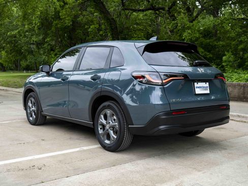 Used 2026 Honda HR-V LX image 7