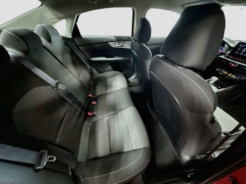 Used 2024 Kia Forte LXS FWD image 28