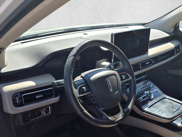 Used 2021 Lincoln Nautilus Reserve AWD/4WD image 9