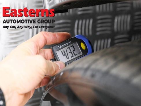 Used 2023 Chevrolet Malibu LT image 27