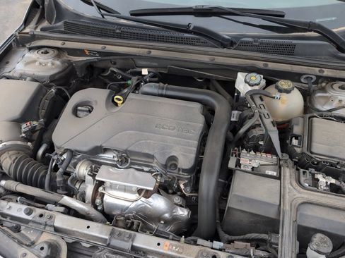 Used 2023 Chevrolet Malibu LT image 33