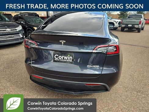 Used 2024 Tesla Model Y Performance AWD/4WD image 5