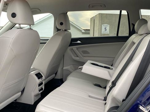 Certified 2023 Volkswagen Tiguan SE image 19