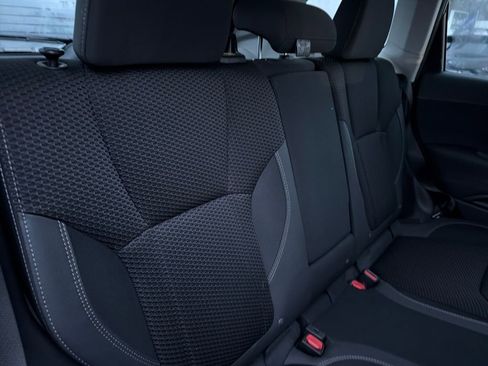 Certified 2023 Subaru Forester Premium image 36