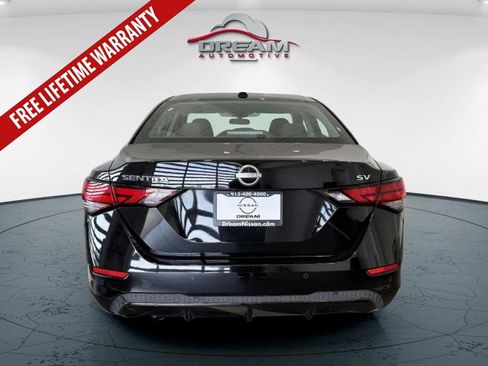 Used 2024 Nissan Sentra SV FWD image 18