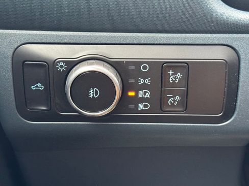 Used 2025 Ford Maverick Lobo image 17