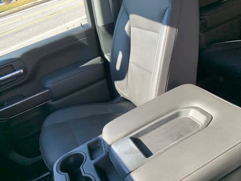 Used 2020 Chevrolet Silverado 3500 LTZ w/ Gooseneck/5TH Wheel Package image 18