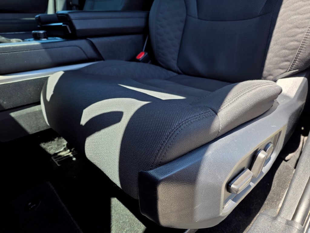 Used 2025 Toyota Sequoia SR5 AWD/4WD image 22