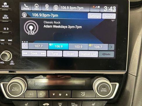 Used 2019 Honda Insight Touring image 13