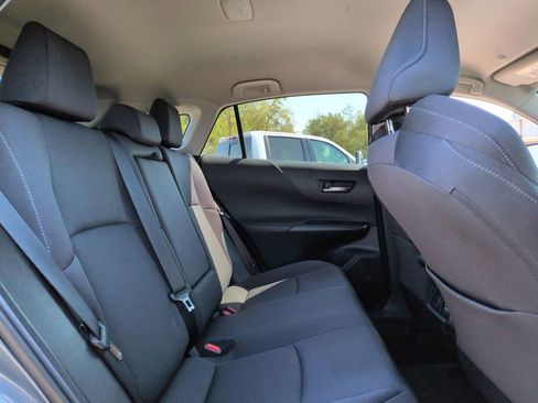 Used 2024 Toyota Venza LE image 22