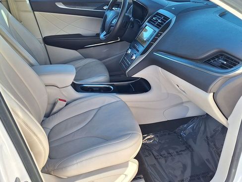 Used 2019 Lincoln MKC Reserve w/ MKC Climate Package image 29