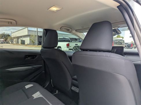 Used 2025 Toyota Corolla LE image 16
