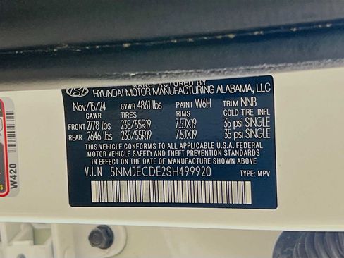 Certified 2025 Hyundai Tucson Limited image 34