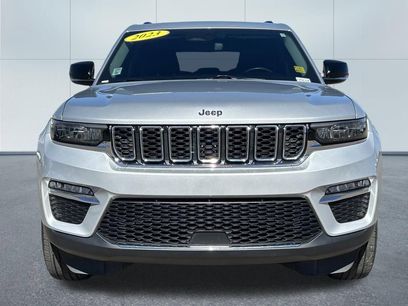 Used 2023 Jeep Grand Cherokee Limited w/ Trailer Tow Prep Group (B)