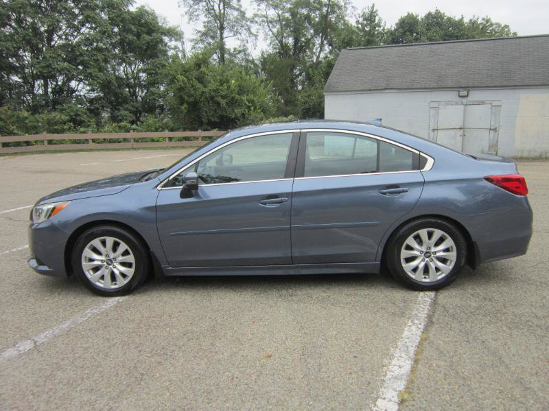 Used 2016 Subaru Legacy 2.5i Premium AWD/4WD image 4
