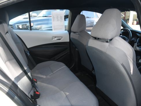 Used 2023 Toyota Corolla SE image 17