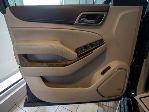 Used 2016 GMC Yukon XL Denali w/ Open Road Package image 8