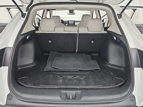 Used 2023 Honda HR-V LX image 14